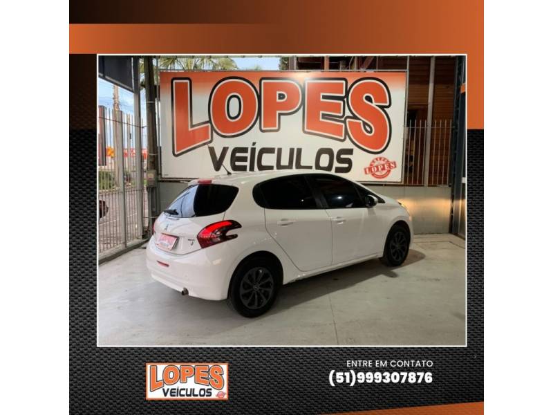 PEUGEOT - 208 - 2017/2018 - Branca - R$ 59.900,00