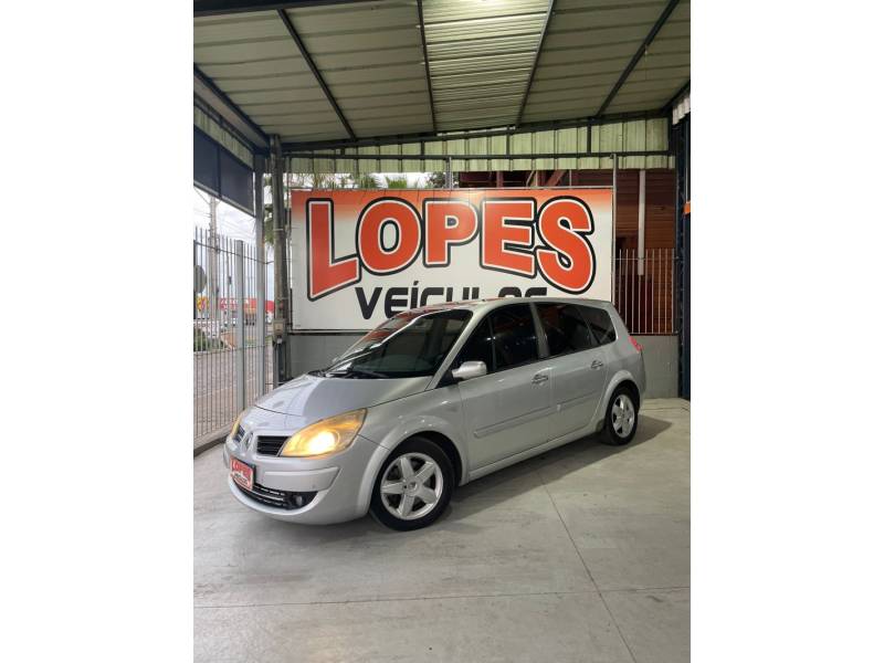 RENAULT - SCÉNIC - 2008/2008 - Prata - R$ 24.900,00