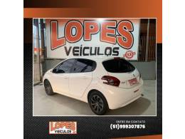 PEUGEOT - 208 - 2017/2018 - Branca - R$ 59.900,00