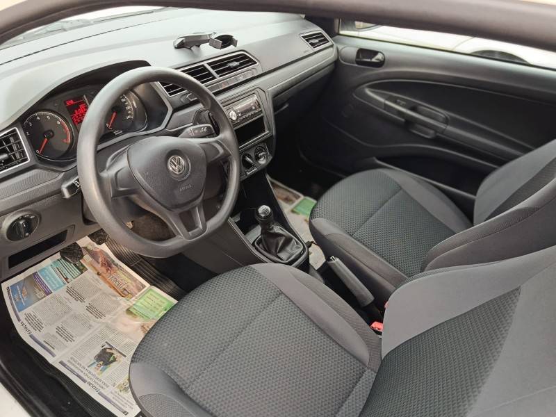 VOLKSWAGEN - SAVEIRO - 2021/2022 - Branca - R$ 69.900,00