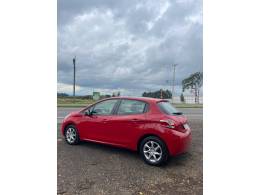 PEUGEOT - 208 - 2013/2014 - Vermelha - R$ 43.900,00