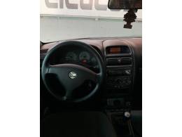 CHEVROLET - ASTRA - 2008/2009 - Vermelha - R$ 29.900,00