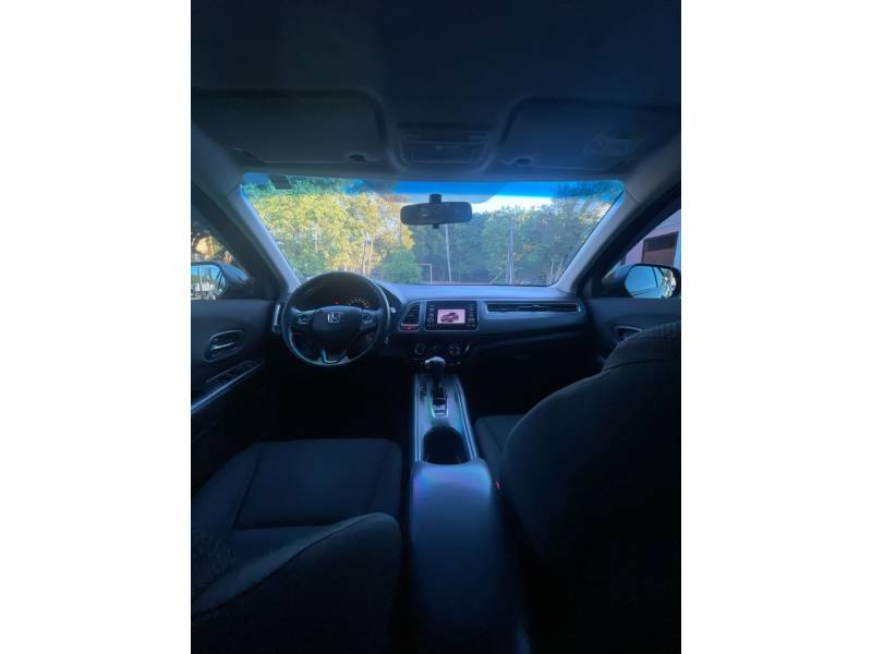HONDA - HR-V - 2015/2016 - Vermelha - R$ 79.900,00