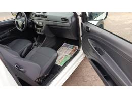 VOLKSWAGEN - SAVEIRO - 2021/2022 - Branca - R$ 69.900,00