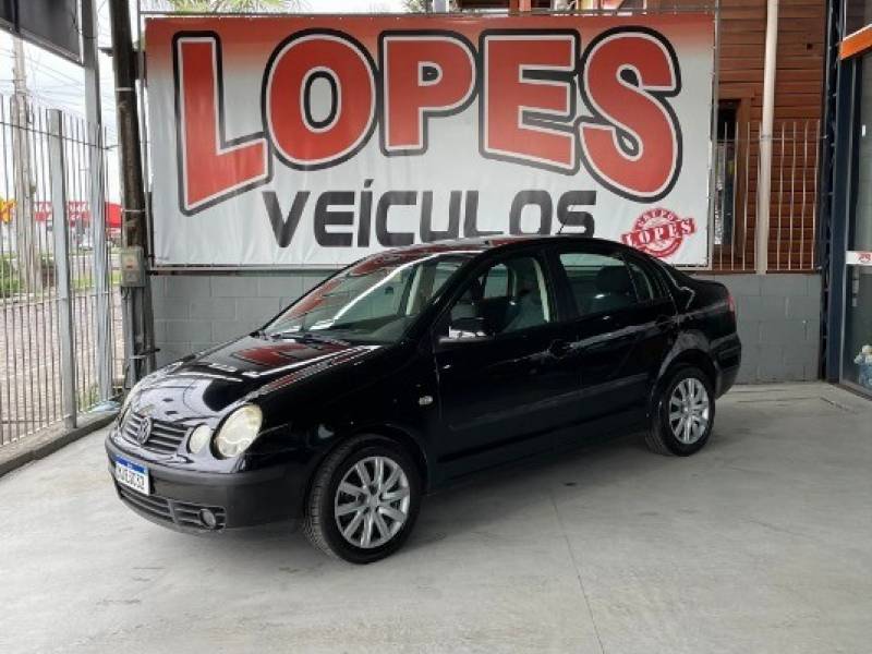 VOLKSWAGEN - POLO - 2004/2004 - Preta - R$ 27.900,00