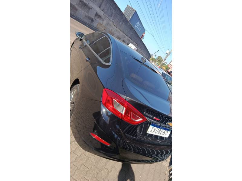 CHEVROLET - CRUZE - 2016/2017 - Preta - R$ 85.900,00
