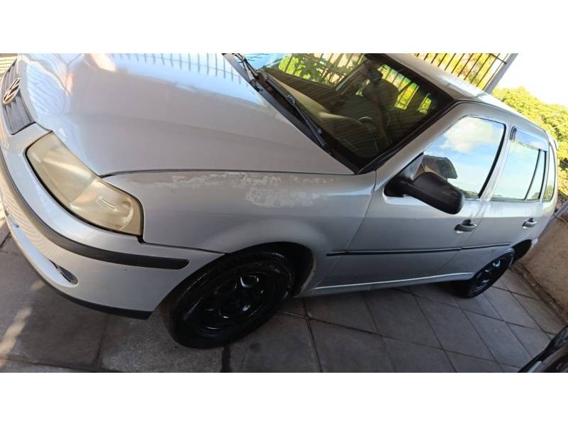 VOLKSWAGEN - GOL - 2005/2005 - Prata - R$ 12.900,00