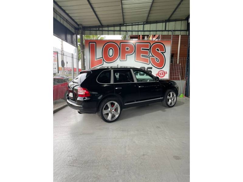 PORSCHE - CAYENNE - 2006/2006 - Preta - R$ 89.900,00