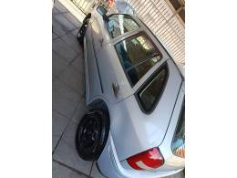 VOLKSWAGEN - GOL - 2005/2005 - Prata - R$ 12.900,00