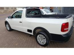 VOLKSWAGEN - SAVEIRO - 2021/2022 - Branca - R$ 69.900,00