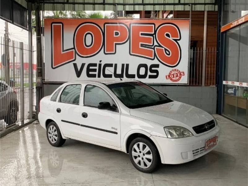 CHEVROLET - CORSA - 2005/2005 - Branca - R$ 22.900,00