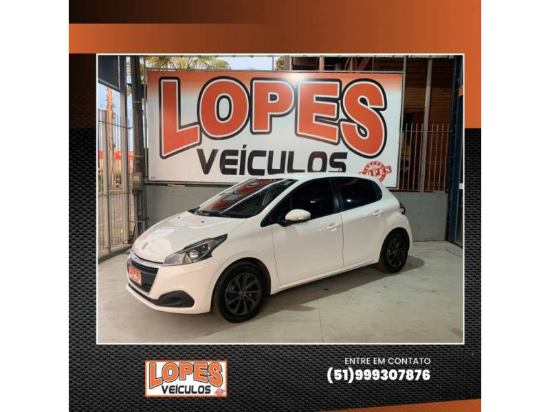 PEUGEOT - 208 - 2017/2018 - Branca - R$ 59.900,00