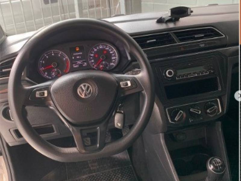 VOLKSWAGEN - SAVEIRO - 2016/2017 - Branca - R$ 59.900,00